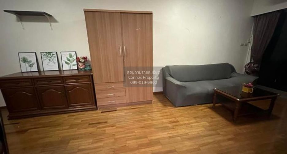 For sale 1 bed condo in Yan Nawa, Bangkok