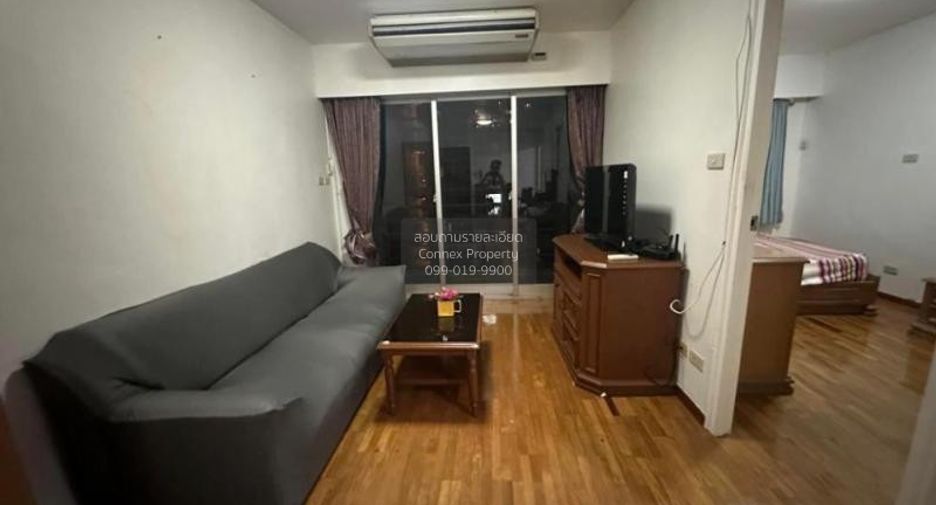 For sale 1 bed condo in Yan Nawa, Bangkok