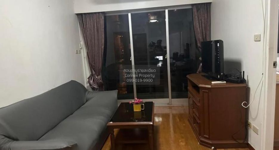 For sale 1 bed condo in Yan Nawa, Bangkok