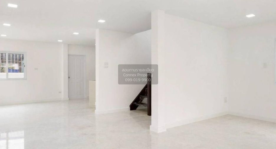 For sale 3 bedrooms house in Pak Kret, Nonthaburi