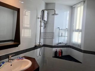 For sale 3 bedrooms condo in Ratchathewi, Bangkok