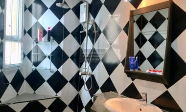 For sale 3 bedrooms condo in Ratchathewi, Bangkok
