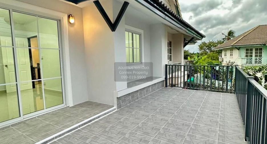 Casa adosada en venta de 3 habitaciones en Bang Yai, Nonthaburi