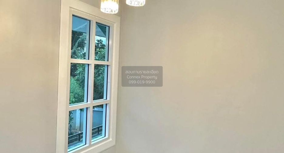 Casa adosada en venta de 3 habitaciones en Bang Yai, Nonthaburi