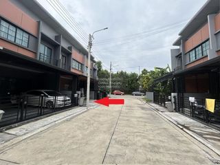 For sale 3 ベッドルーム townhouse in Bang Kruai, Nonthaburi
