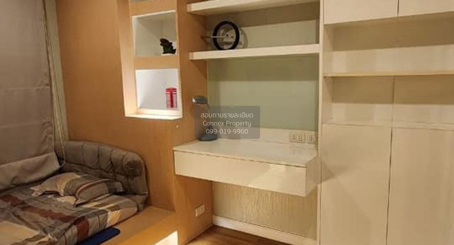 For sale 3 bedrooms condo in Yan Nawa, Bangkok