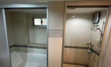 For sale 3 bedrooms condo in Yan Nawa, Bangkok