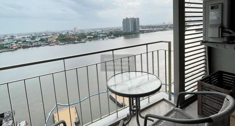 For sale 3 bedrooms condo in Yan Nawa, Bangkok