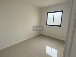 For sale 4 bedrooms house in Khlong Luang, Pathum Thani
