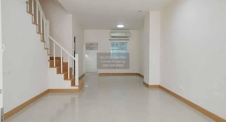For sale 2 bedrooms townhouse in Mueang Nonthaburi, Nonthaburi