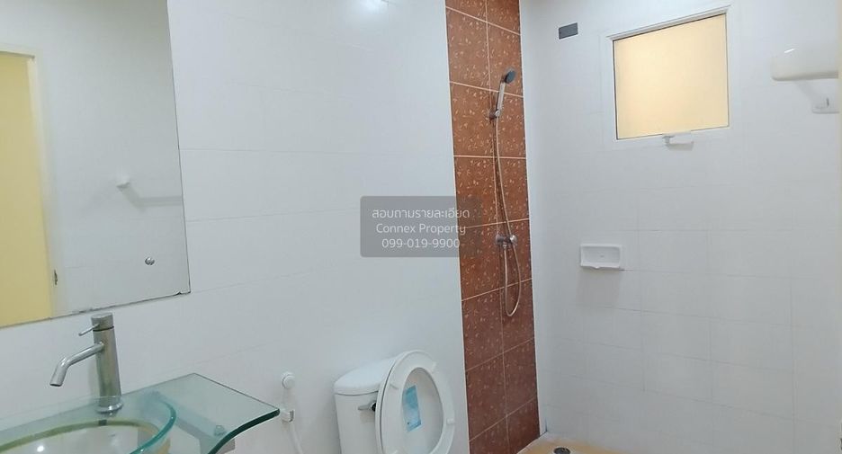 For sale 2 bedrooms townhouse in Mueang Nonthaburi, Nonthaburi