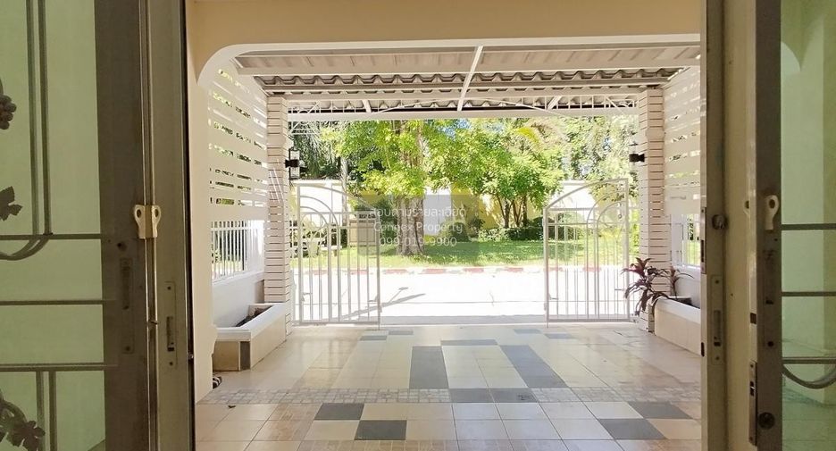 For sale 2 bedrooms townhouse in Mueang Nonthaburi, Nonthaburi