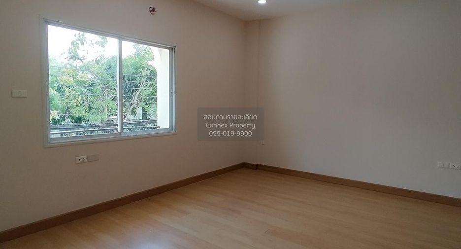 For sale 2 bedrooms townhouse in Mueang Nonthaburi, Nonthaburi