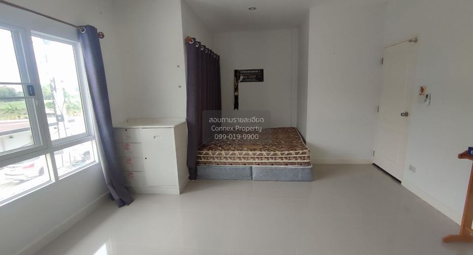 À vendre 3 chambres maison de ville à Kamphaeng Saen, Nakhon Pathom