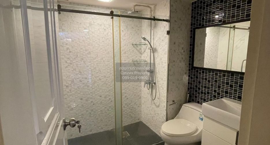 For sale 1 bed condo in Yan Nawa, Bangkok