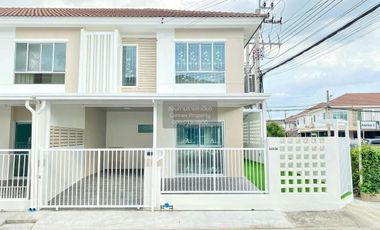 For sale 3 bedrooms townhouse in Bang Kruai, Nonthaburi
