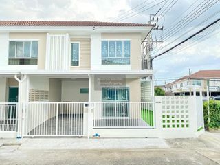 For sale 3 ベッドルーム townhouse in Bang Kruai, Nonthaburi