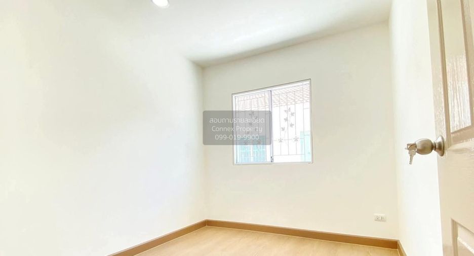 Reihenhaus zum Kauf mit 3 Zimmer in Bang Kruai, Nonthaburi