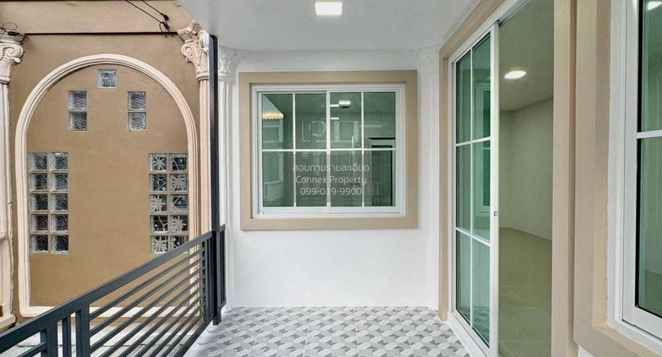 For sale 3 bedrooms townhouse in Mueang Nonthaburi, Nonthaburi
