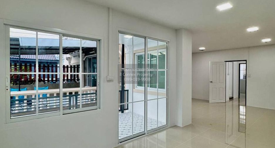 For sale 3 bedrooms townhouse in Mueang Nonthaburi, Nonthaburi