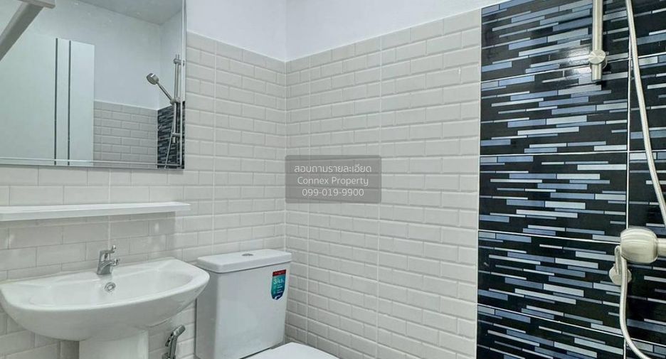For sale 3 bedrooms townhouse in Mueang Nonthaburi, Nonthaburi