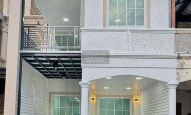 For sale 3 bedrooms townhouse in Mueang Nonthaburi, Nonthaburi