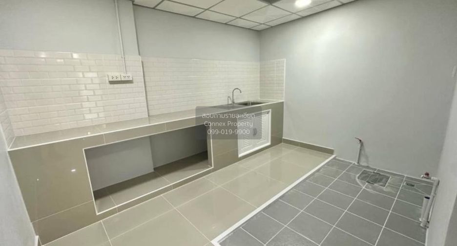 For sale 2 bedrooms townhouse in Bang Bua Thong, Nonthaburi