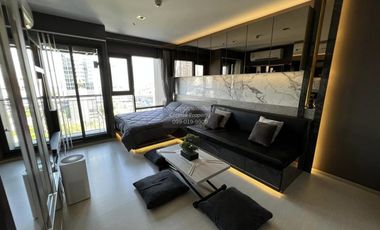 Condo en venta de 1 habitaciones en Khlong Toei, Bangkok