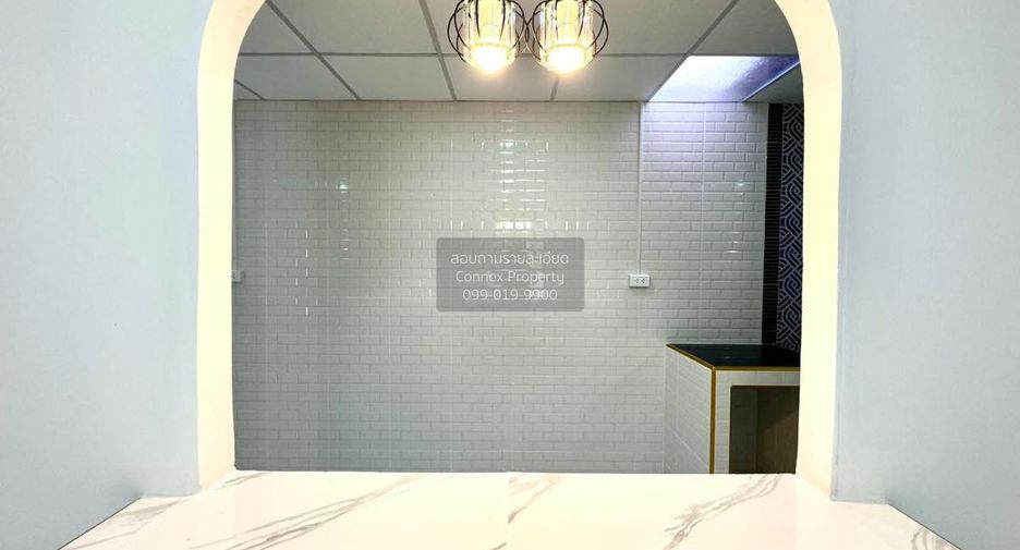 For sale 3 bedrooms townhouse in Lam Luk Ka, Pathum Thani