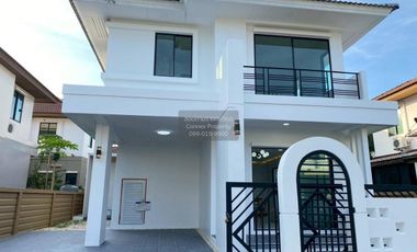 Haus zum Kauf mit 3 Zimmer in Mueang Pathum Thani, Pathum Thani