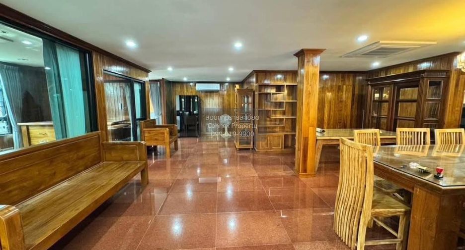 For sale 3 bedrooms house in Nong Khaem, Bangkok