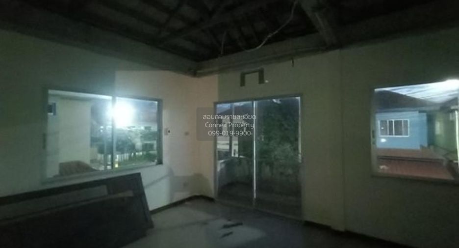 For sale 3 bedrooms house in Bang Nam Priao, Chachoengsao