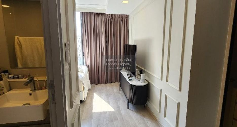 For sale 2 bedrooms condo in Phra Khanong, Bangkok