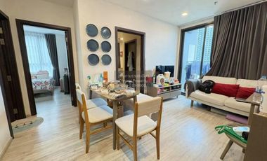 À vendre 2 chambres condo à Huai Khwang, Bangkok