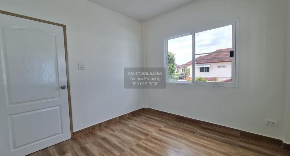 Casa en venta de 4 habitaciones en Khlong Sam Wa, Bangkok
