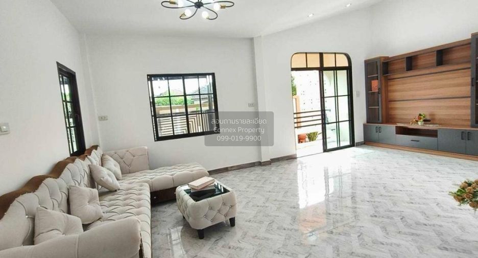 Casa en venta de 4 habitaciones en Min Buri, Bangkok