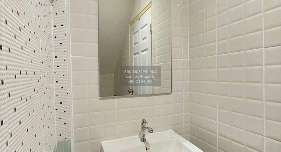 For sale 2 bedrooms townhouse in Bang Bua Thong, Nonthaburi