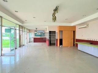 Haus zum Kauf mit 1 Zimmer in Bang Bon, Bangkok