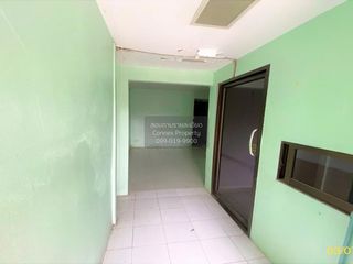 À vendre 3 chambres maison de ville à Sam Phran, Nakhon Pathom