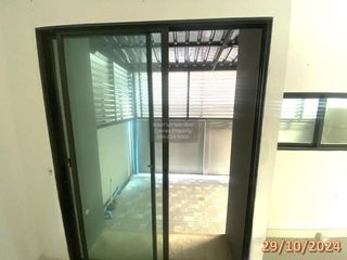For sale 3 bedrooms townhouse in Thung Khru, Bangkok