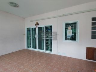For sale 3 bedrooms townhouse in Thung Khru, Bangkok