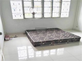 For sale 2 bedrooms townhouse in Thanyaburi, Pathum Thani