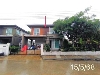 Casa en venta de 3 habitaciones en Sam Phran, Nakhon Pathom