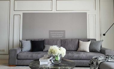 For sale 3 bedrooms condo in Khlong Toei, Bangkok