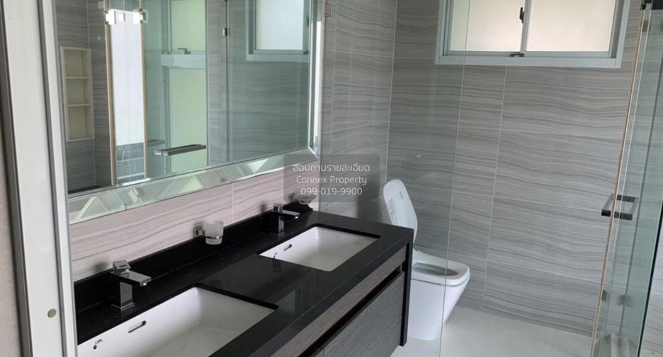 For sale 4 bedrooms house in Bang Khae, Bangkok