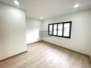 For sale 2 bedrooms townhouse in Lam Luk Ka, Pathum Thani