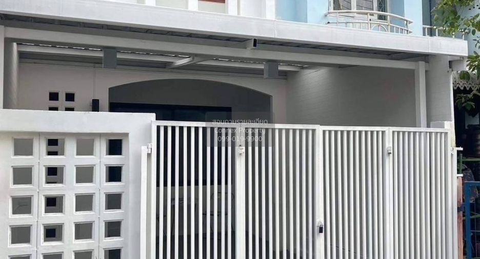 For sale 2 bedrooms townhouse in Lam Luk Ka, Pathum Thani