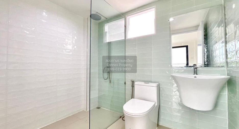 For sale 4 bedrooms house in Bang Bua Thong, Nonthaburi