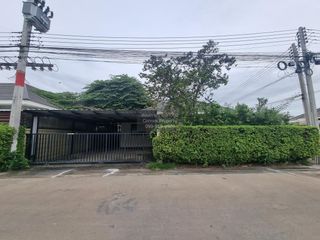 For sale 3 bedrooms house in Mueang Chachoengsao, Chachoengsao
