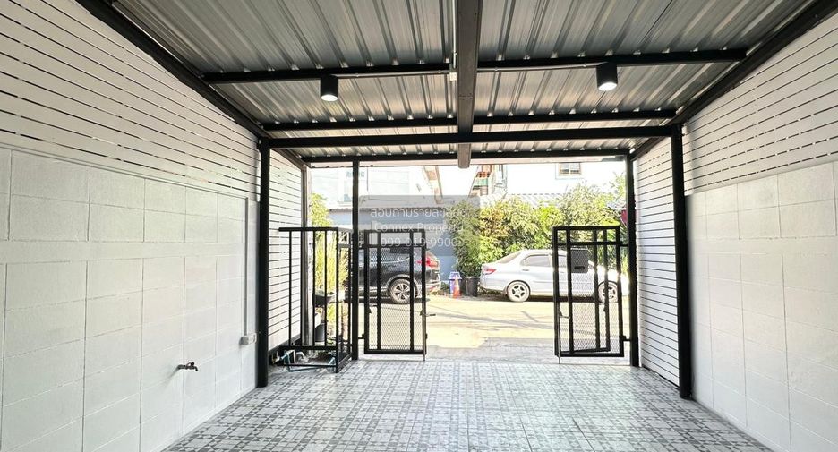 For sale 2 bedrooms townhouse in Bang Bua Thong, Nonthaburi